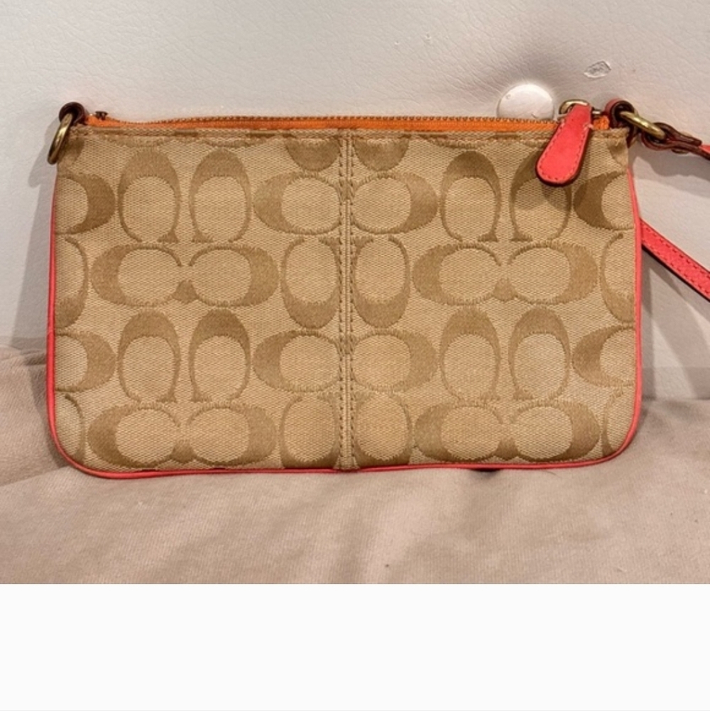 Coach Triple Zip Orange And Coral Wristlet, EUC - Picture 5 of 7